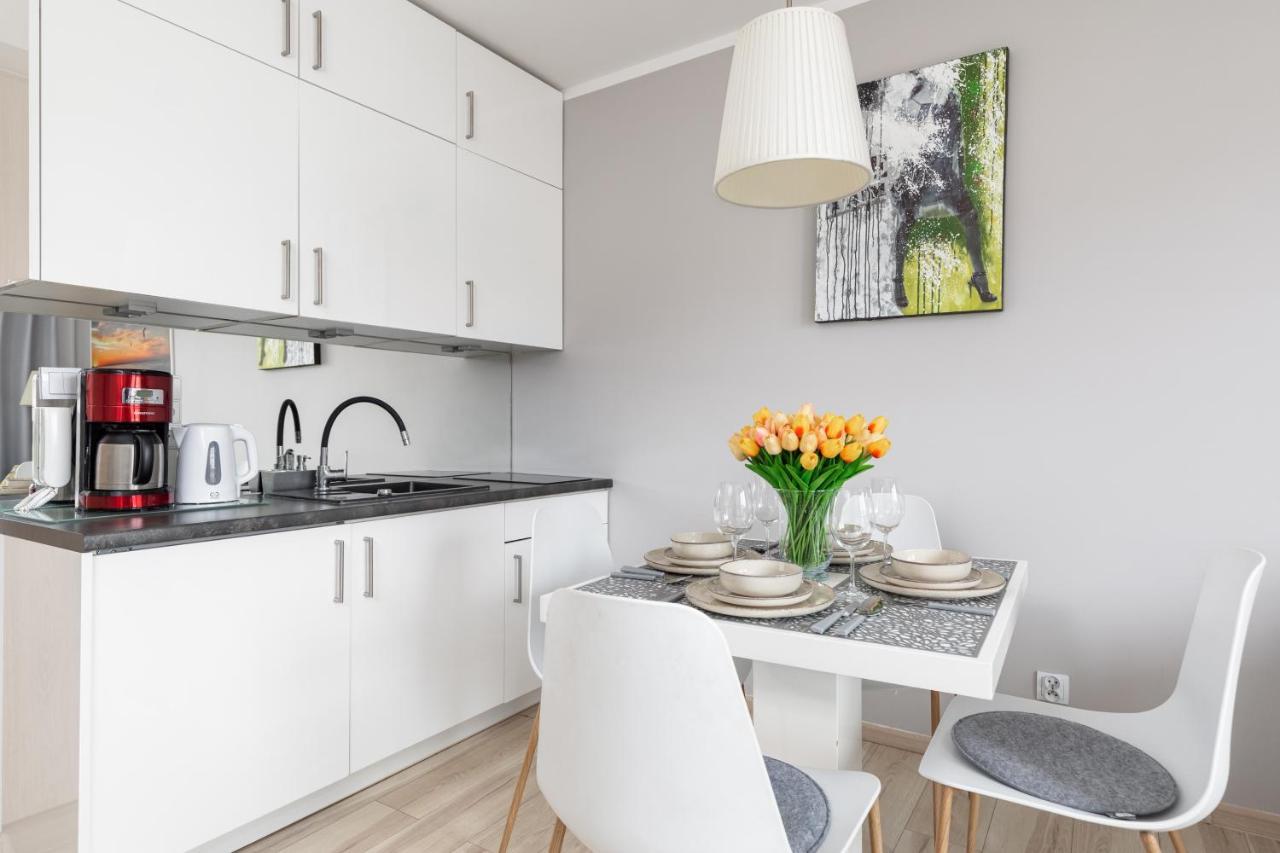 Wind Rose Quarter Apartments By Noclegi Renters 斯维诺乌伊希切 外观 照片