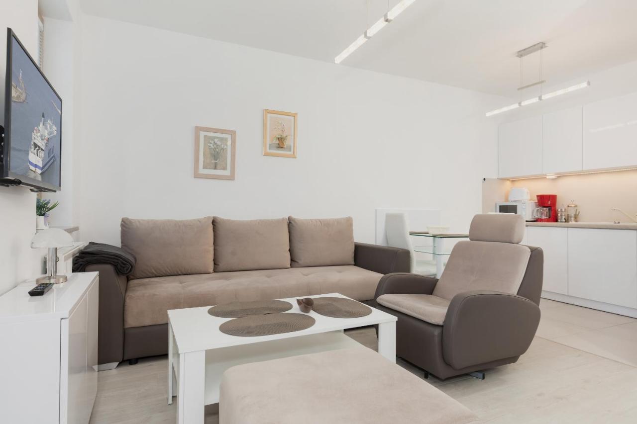 Wind Rose Quarter Apartments By Noclegi Renters 斯维诺乌伊希切 外观 照片